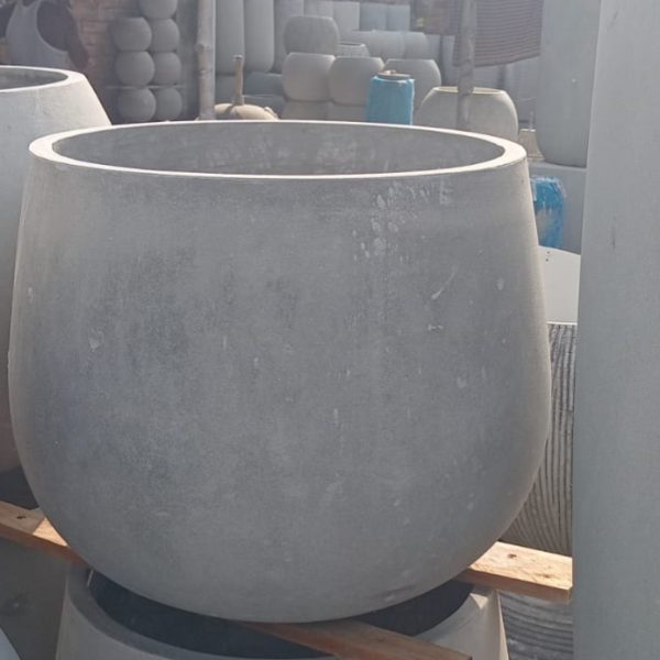 Concrete Tub - মধুমালতী সিরিজ৷ H:17", W: 17"
